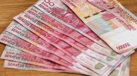 depositphotos_128699848-stock-photo-indonesian-money-rupiah